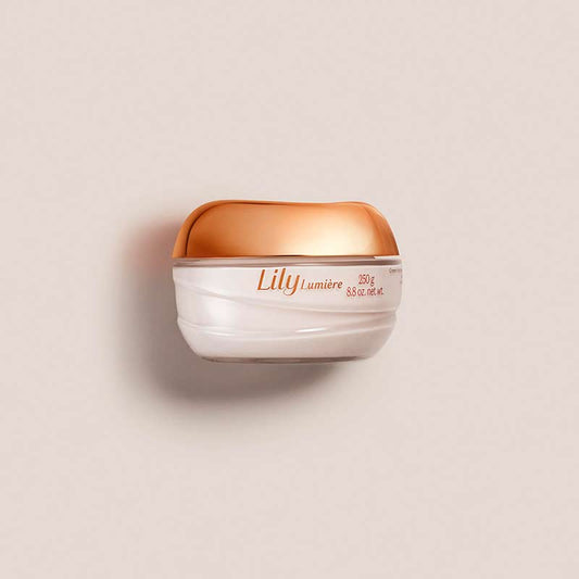 Creme Hidratante corporal Acetinado Lumiére Lily, 250g